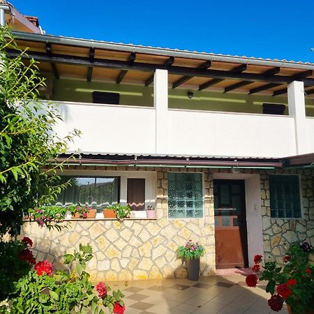 Apartment Melanie Skrbčići Kültér fotó
