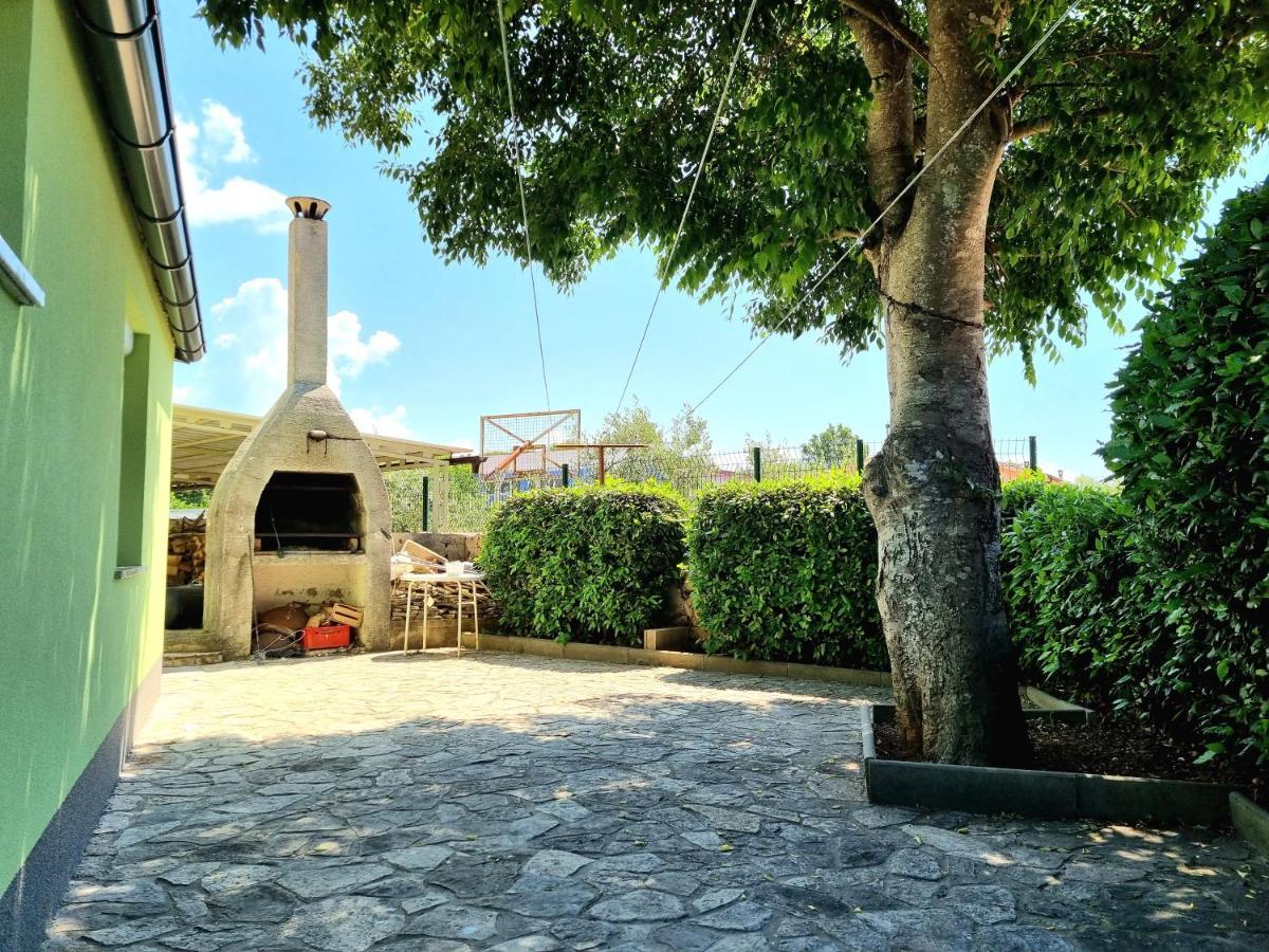 Apartment Melanie Skrbčići Kültér fotó